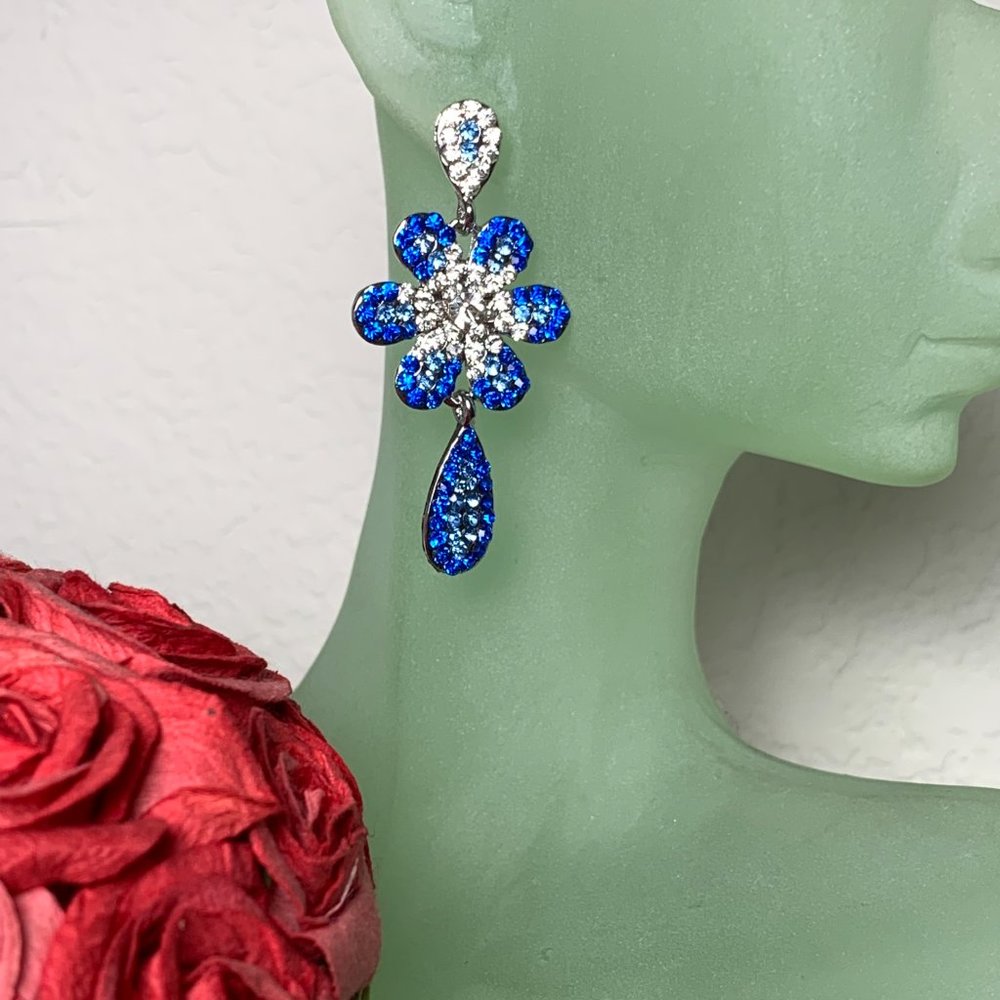 NEW Blue Crystal Flower Earrings